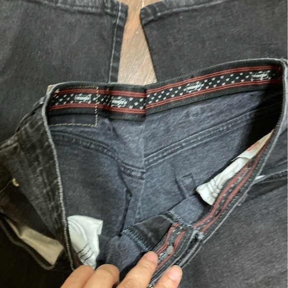 WRANGLER JEANS black denims regular fit size 36/32 Guc - Picture 7 of 11